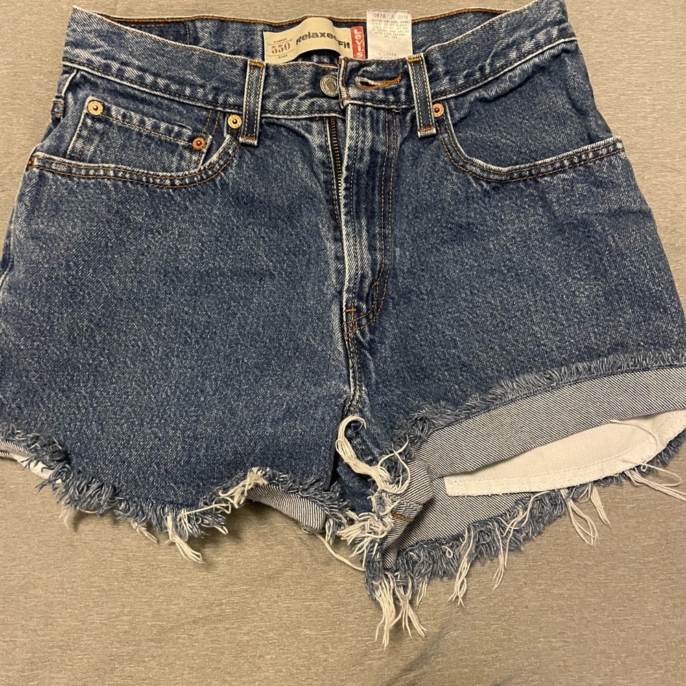 Levi’s 550 Shorts